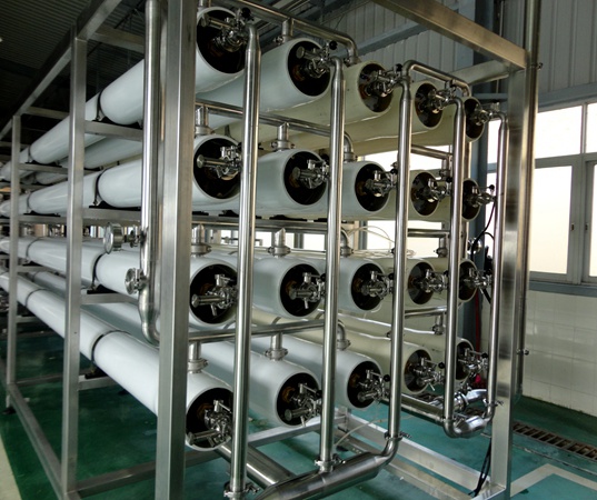 <font color='#0033CC'>環(huán)保水處理技術(shù)和設(shè)備的應(yīng)用與發(fā)展</font>